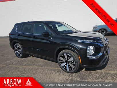 New 2025 Mitsubishi Outlander SE