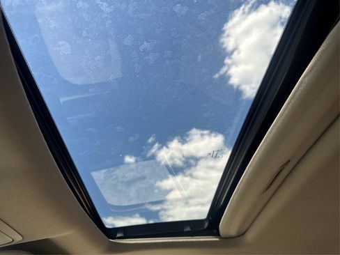 Used 2017 Honda Pilot EX-L image 16