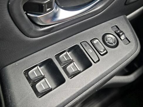 Used 2024 Honda Pilot Touring image 26
