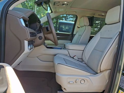 Used 2024 GMC Yukon Denali w/ Max Trailering Package AWD/4WD image 8
