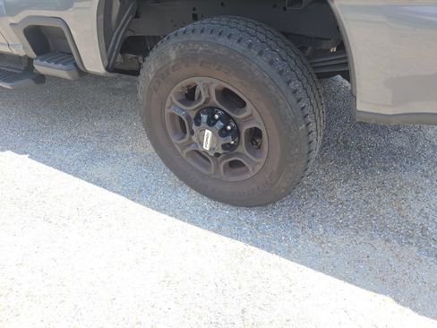 Used 2024 Ford F250 XL w/ STX Appearance Package AWD/4WD image 17