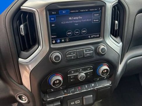 Used 2020 Chevrolet Silverado 1500 RST w/ Rally Edition AWD/4WD image 26