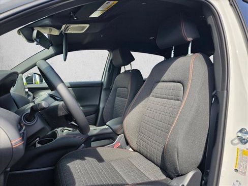 New 2026 Honda HR-V Sport image 17