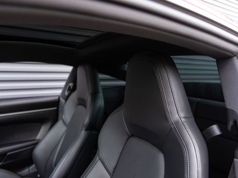 Used 2024 Porsche 911 Carrera S w/ Sport Package RWD image 25