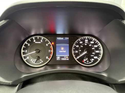 Used 2025 Nissan Sentra S FWD image 14