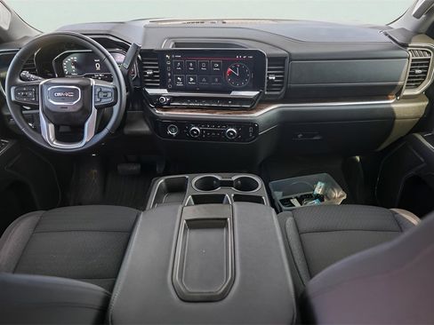 Used 2024 GMC Sierra 1500 Elevation image 26