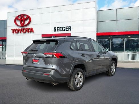 Used 2023 Toyota RAV4 XLE w/ Convenience Package image 3
