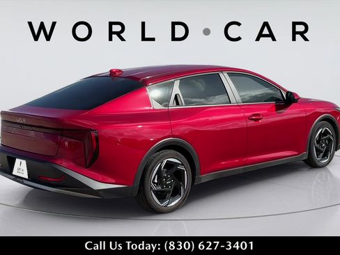 Used 2025 Kia K4 EX FWD image 7