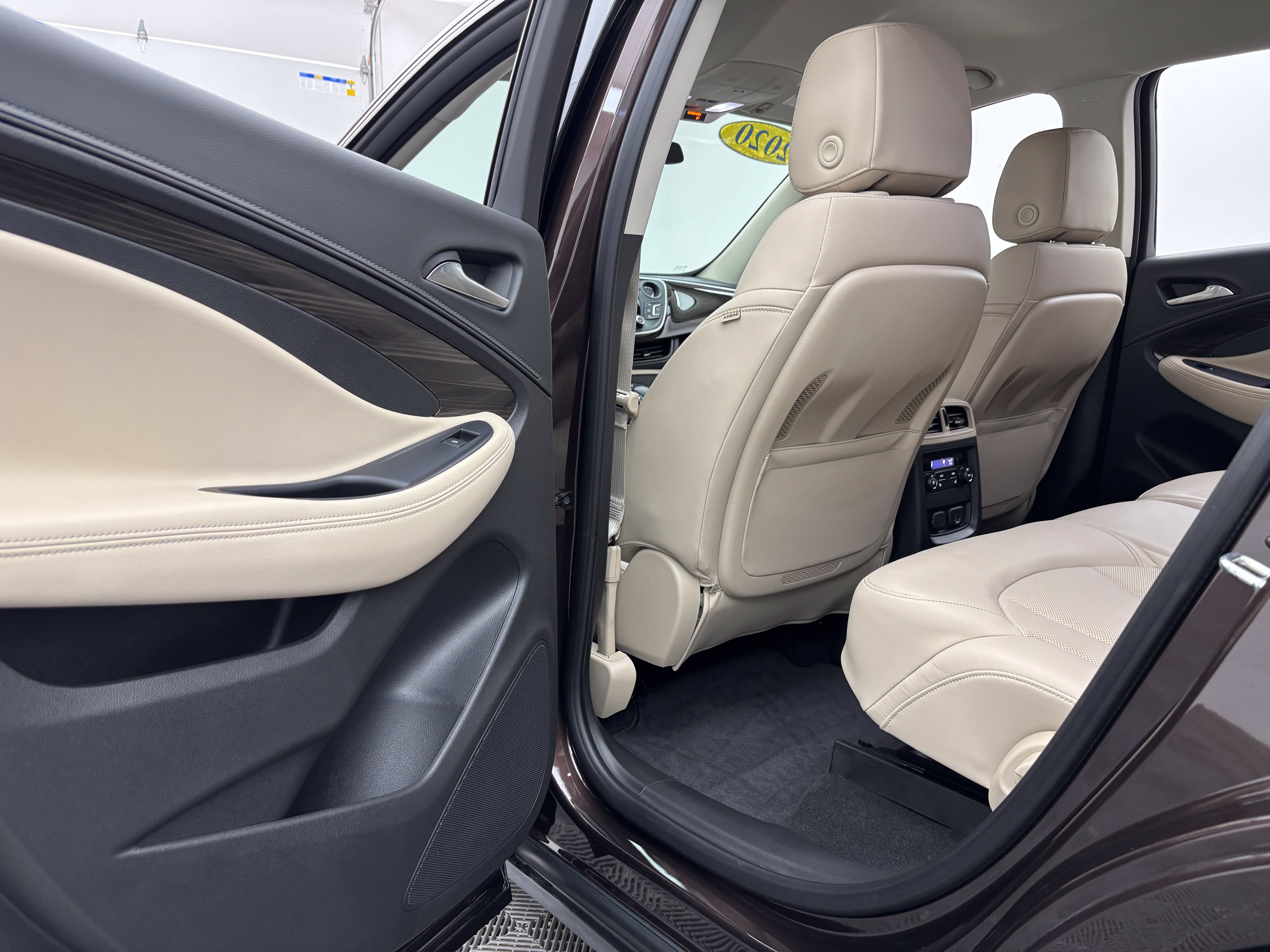 Used 2020 Buick Envision Premium w/ Driver Confidence Package AWD/4WD image 37