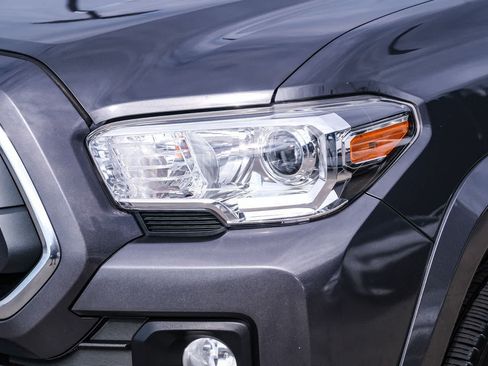 Certified 2023 Toyota Tacoma SR5 RWD image 12