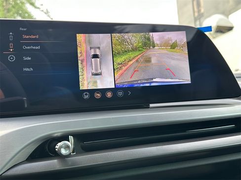 New 2026 Cadillac Vistiq Sport image 27