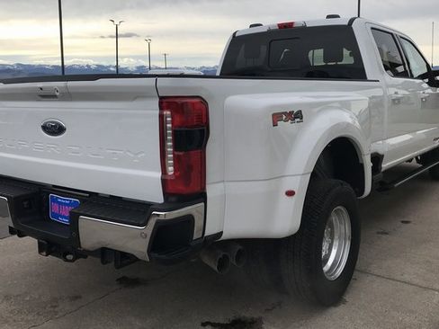 Certified 2024 Ford F350 Lariat w/ Lariat Ultimate Package image 32