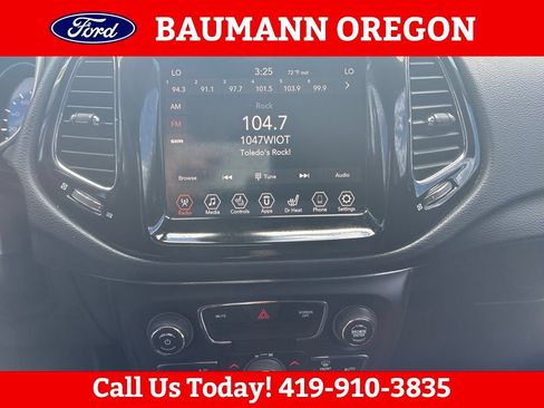 Used 2020 Jeep Compass Limited FWD image 22