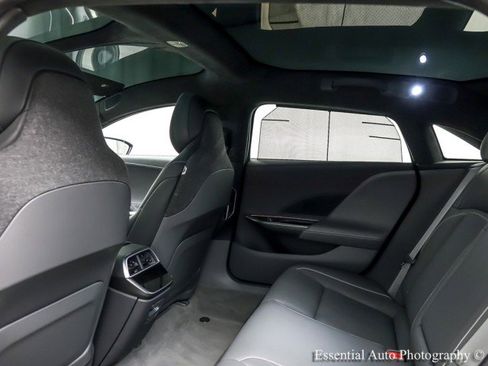 Used 2023 Lucid Air Touring image 15