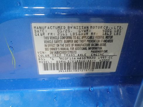 Used 2025 Nissan Sentra SV FWD image 33