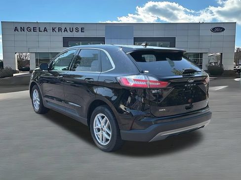Used 2024 Ford Edge SEL AWD/4WD image 5