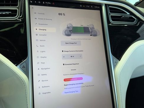 Used 2017 Tesla Model X 75D image 24