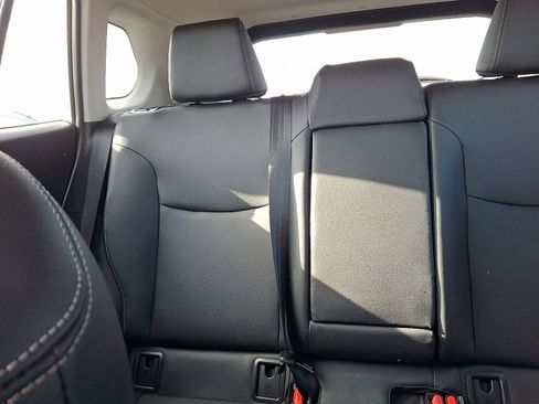 Used 2023 Toyota Corolla Cross XLE image 14