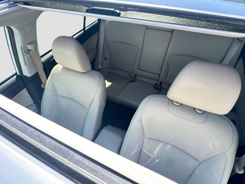 Used 2019 Subaru Outback 3.6R Limited image 28