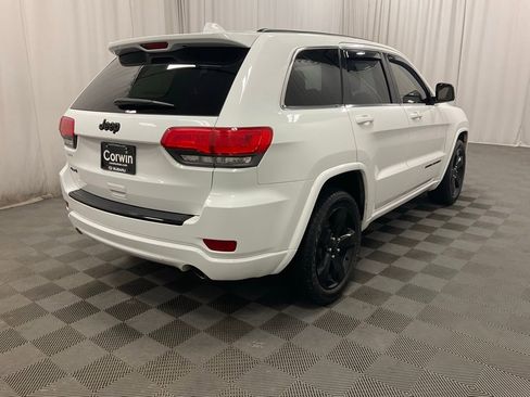 Used 2015 Jeep Grand Cherokee Altitude image 12