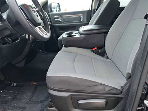 Used 2024 RAM 1500 Classic SLT image 12