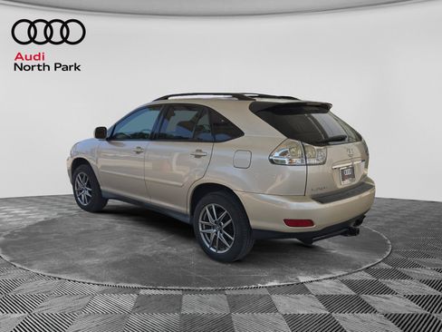 Used 2006 Lexus RX 330 AWD w/ Premium Plus Pkg image 3