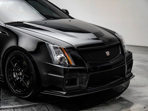 Used 2013 Cadillac CTS V image 23