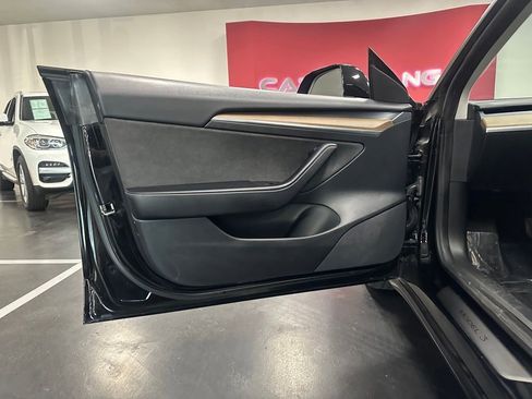 Used 2021 Tesla Model 3 Standard Range Plus RWD image 13