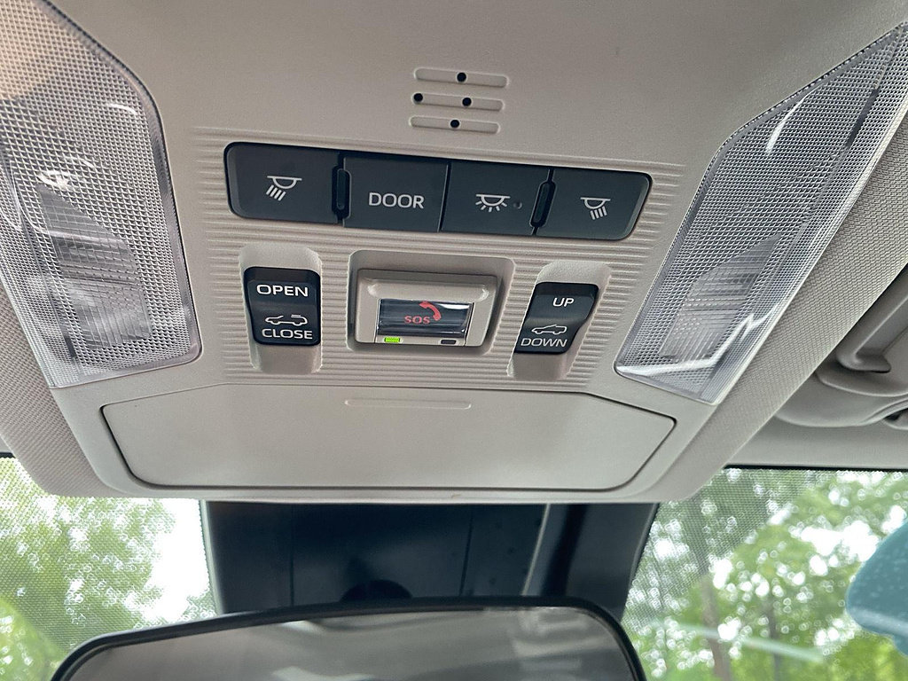 Used 2025 Toyota RAV4 XLE w/ Convenience Package AWD/4WD image 63
