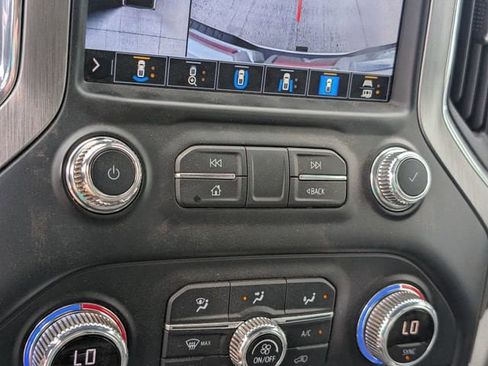 Used 2022 GMC Sierra 2500 Denali w/ Denali Ultimate Package image 15