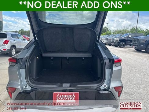 Used 2024 Buick Envista Sport Touring w/ Convenience II Package FWD image 12
