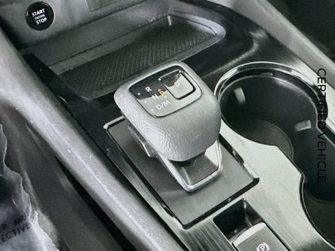 Certified 2024 Nissan Rogue S AWD/4WD image 17