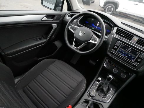 Certified 2023 Volkswagen Tiguan S image 9