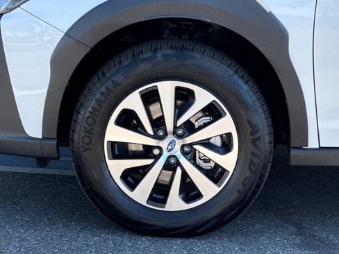 Certified 2025 Subaru Outback Premium AWD/4WD image 27