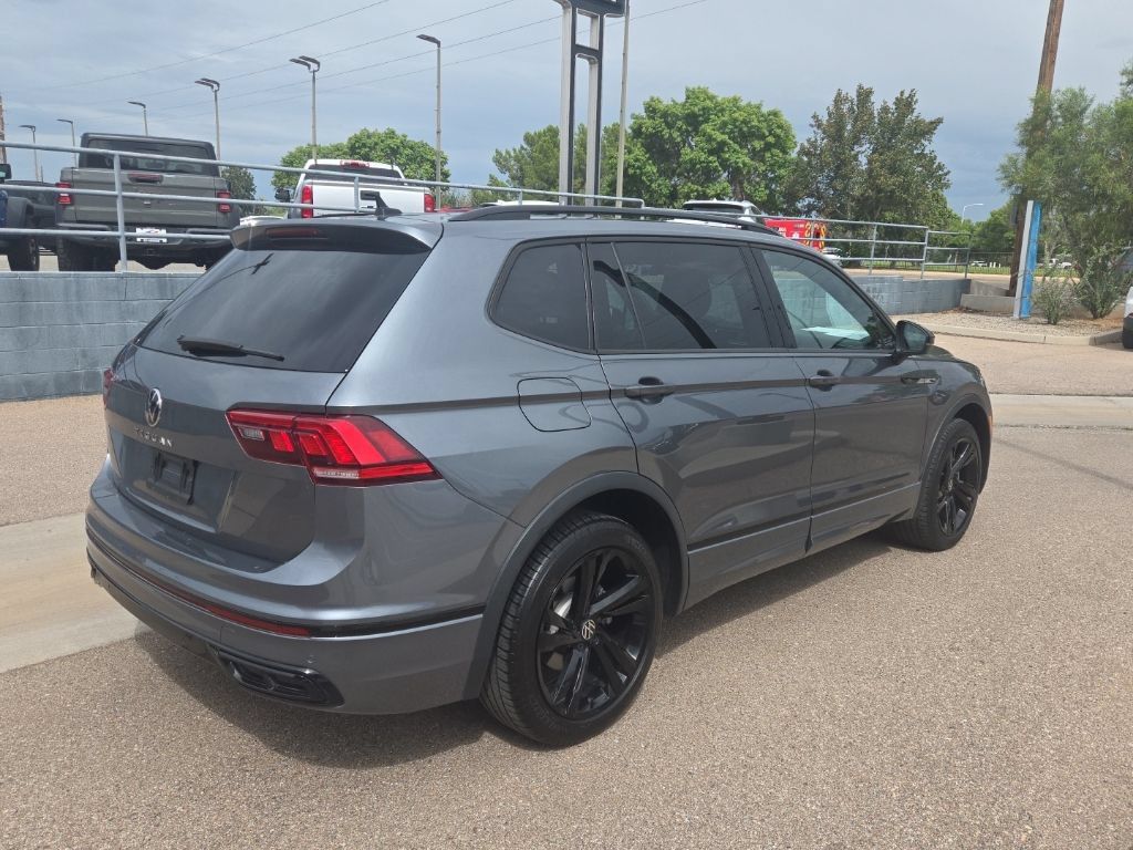 Used 2023 Volkswagen Tiguan SE R-Line FWD image 5