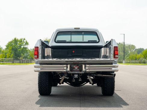 Used 1991 Dodge D/W Truck 350 image 29