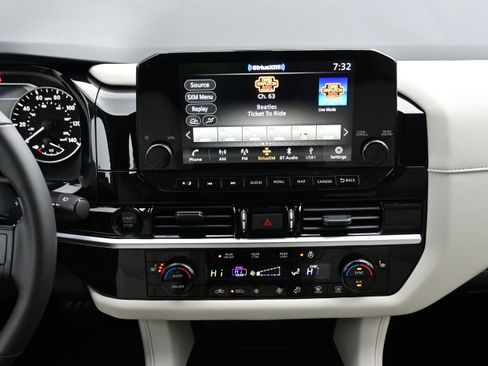 New 2025 Nissan Pathfinder SL image 21