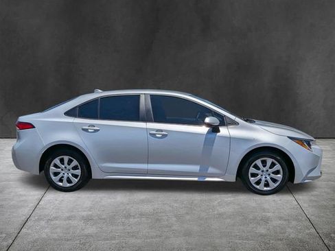 Used 2024 Toyota Corolla LE FWD image 3