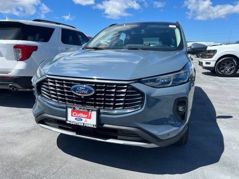New 2026 Ford Escape SE w/ PHEV Premium Package FWD image 1