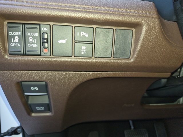 New 2027 Honda Odyssey Touring image 14