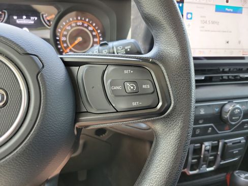 Used 2026 Jeep Wrangler Unlimited Sport AWD/4WD image 22
