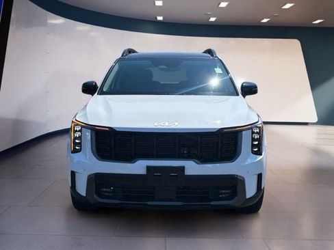 Certified 2024 Kia Sorento X-Line EX AWD/4WD image 8