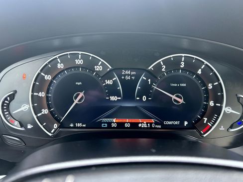 Used 2017 BMW 540i xDrive image 14