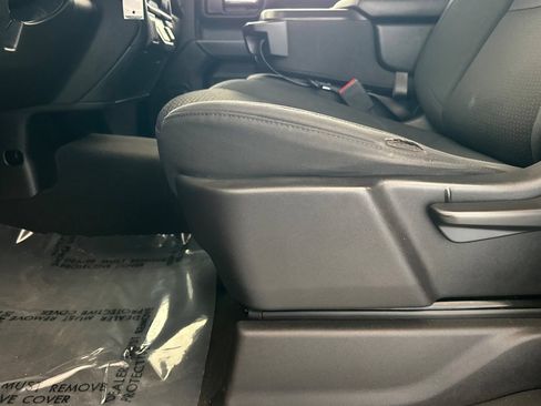Used 2021 Chevrolet Silverado 1500 Custom Trail Boss AWD/4WD image 13