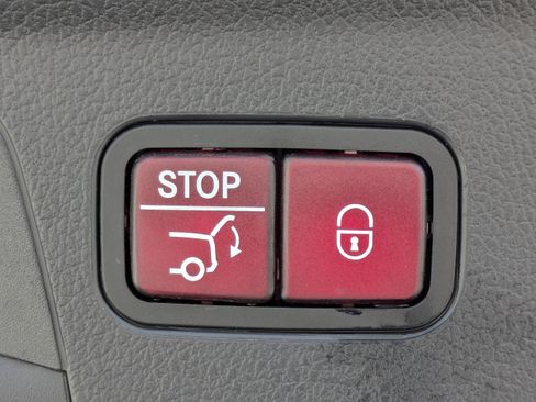 Used 2021 Mercedes-Benz GLE 63 AMG S image 18