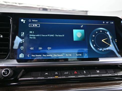 Used 2023 Chevrolet Silverado 1500 RST image 23