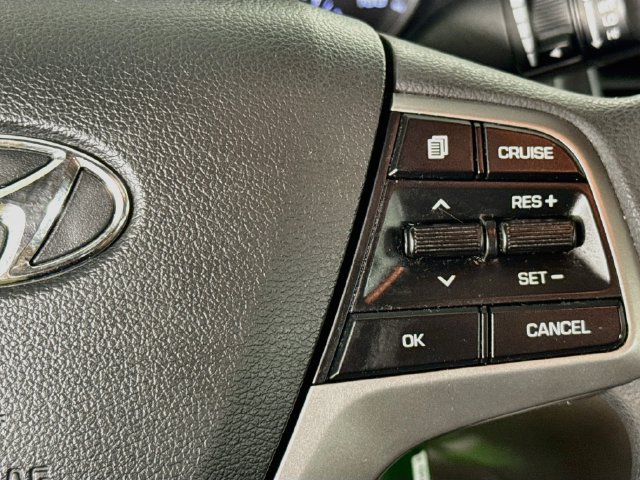 Used 2018 Hyundai Elantra SEL FWD image 12