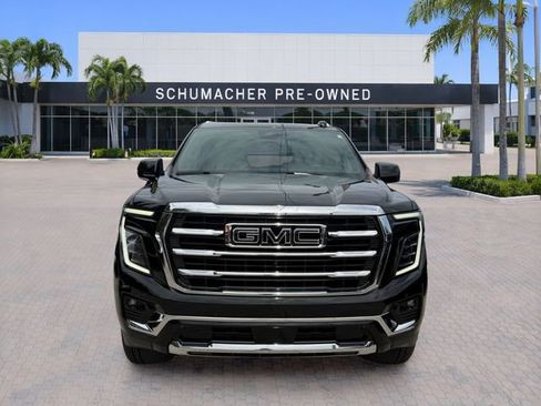 Used 2025 GMC Yukon XL Elevation w/ LPO, Yukon Black Package RWD image 2