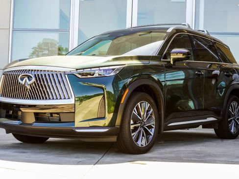 Certified 2026 INFINITI QX60 Luxe w/ Cargo Package image 8