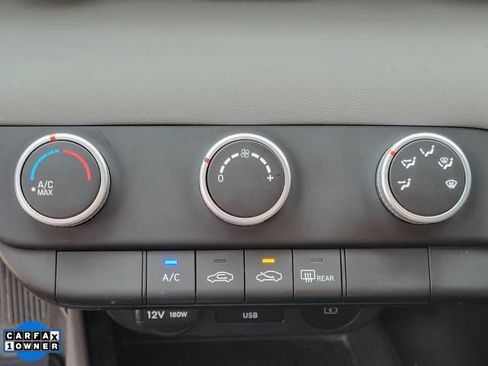 Used 2024 Hyundai Elantra SE FWD image 25